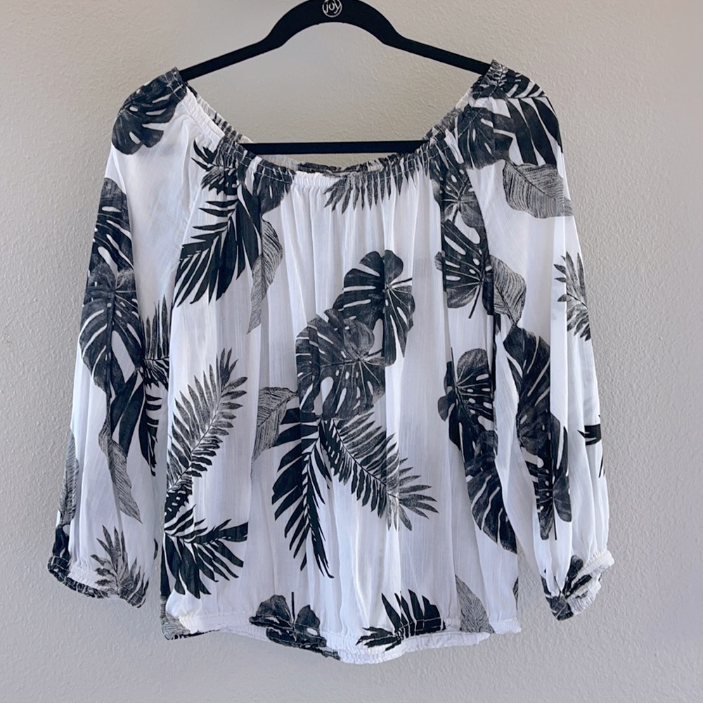 Off shoulder top